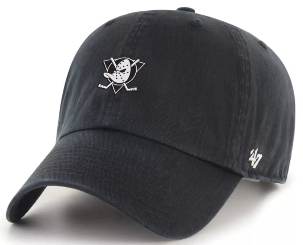 Anaheim Might Ducks Base Runner Black Clean Up Cap