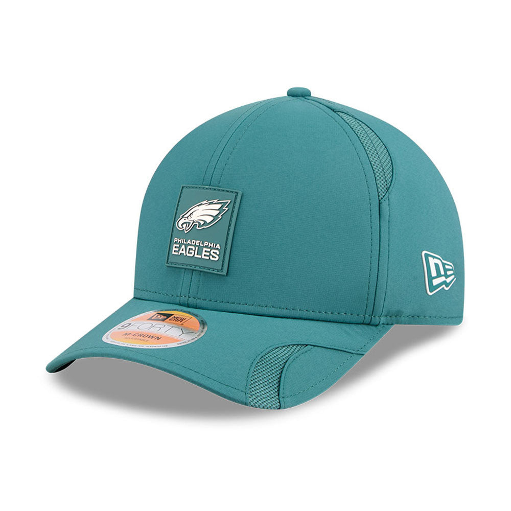 Philadelphia Eagles 2025 Sideline M Crown 9Forty Cap