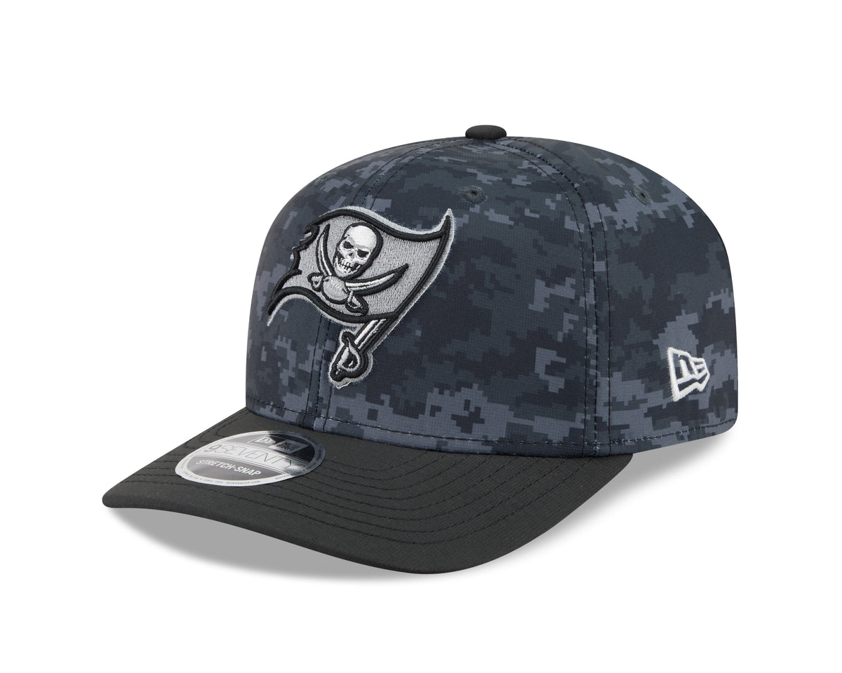 Tampa Bay Buccaneers 2026 Salute to Service 9Seventy Adjustable Cap